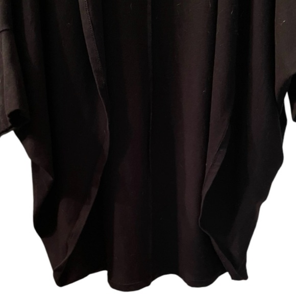 NWOT Layers By Lizden Wonderlush Tri-Blend Cardigan. Color is black. Size 2X/3X. - Picture 3 of 10
